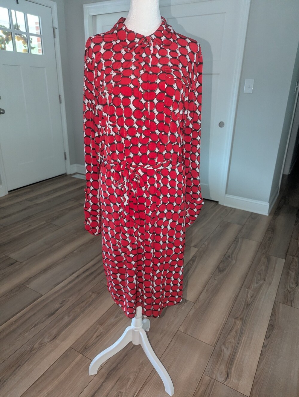Red Geometric Tie-Waist Long Sleeve Shirt Dress